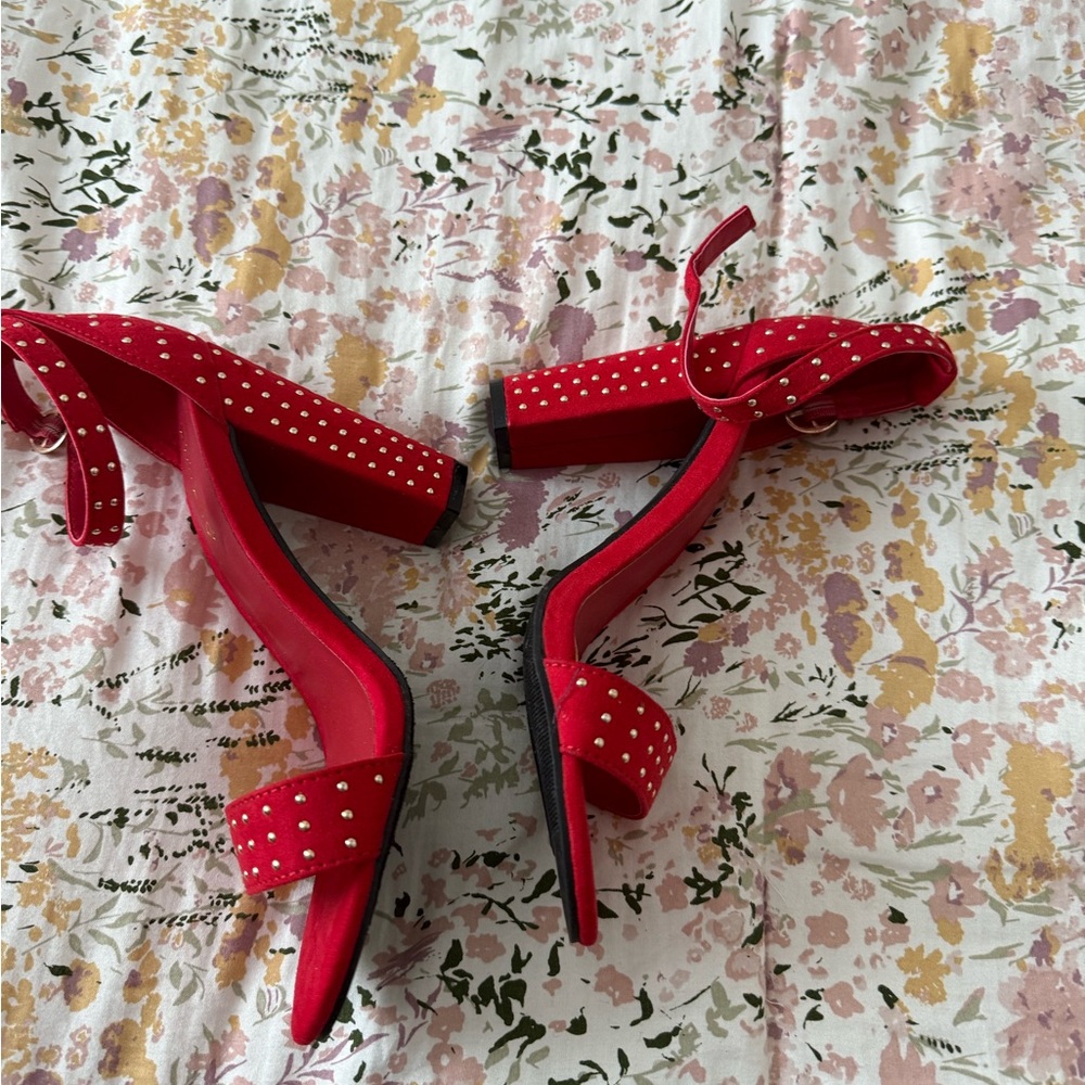Bamboo Women's Vibrant Red Studded Heels - Picture 2 of 2
